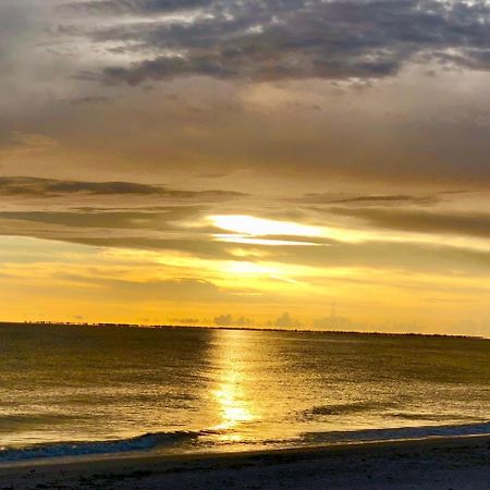 Caribbean Beach Club Fort Myers Beach Eksteriør billede