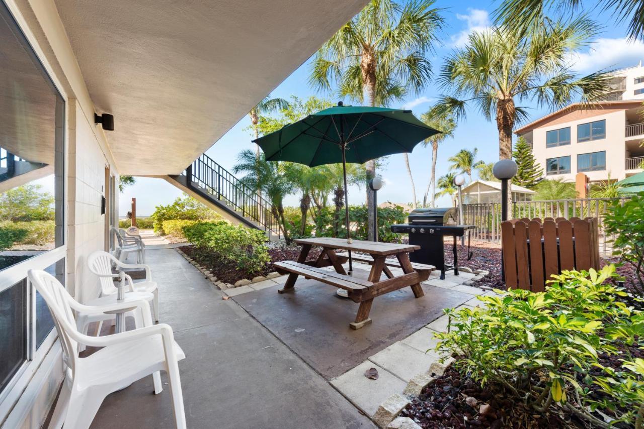 Caribbean Beach Club Fort Myers Beach Eksteriør billede